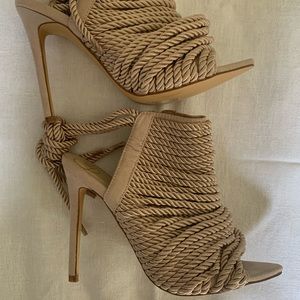 Beige Missguided heels never worn!